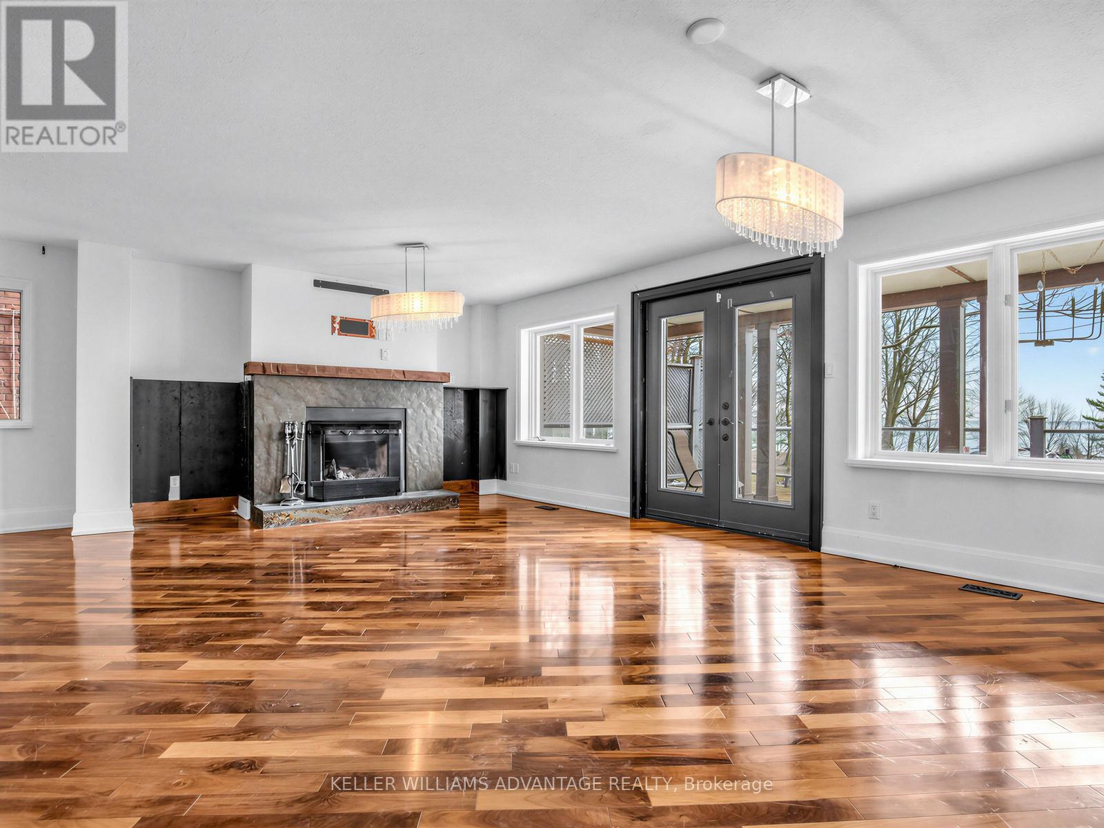 2 Park Avenue, Toronto, Ontario  M4E 1B6 - Photo 5 - E12965160