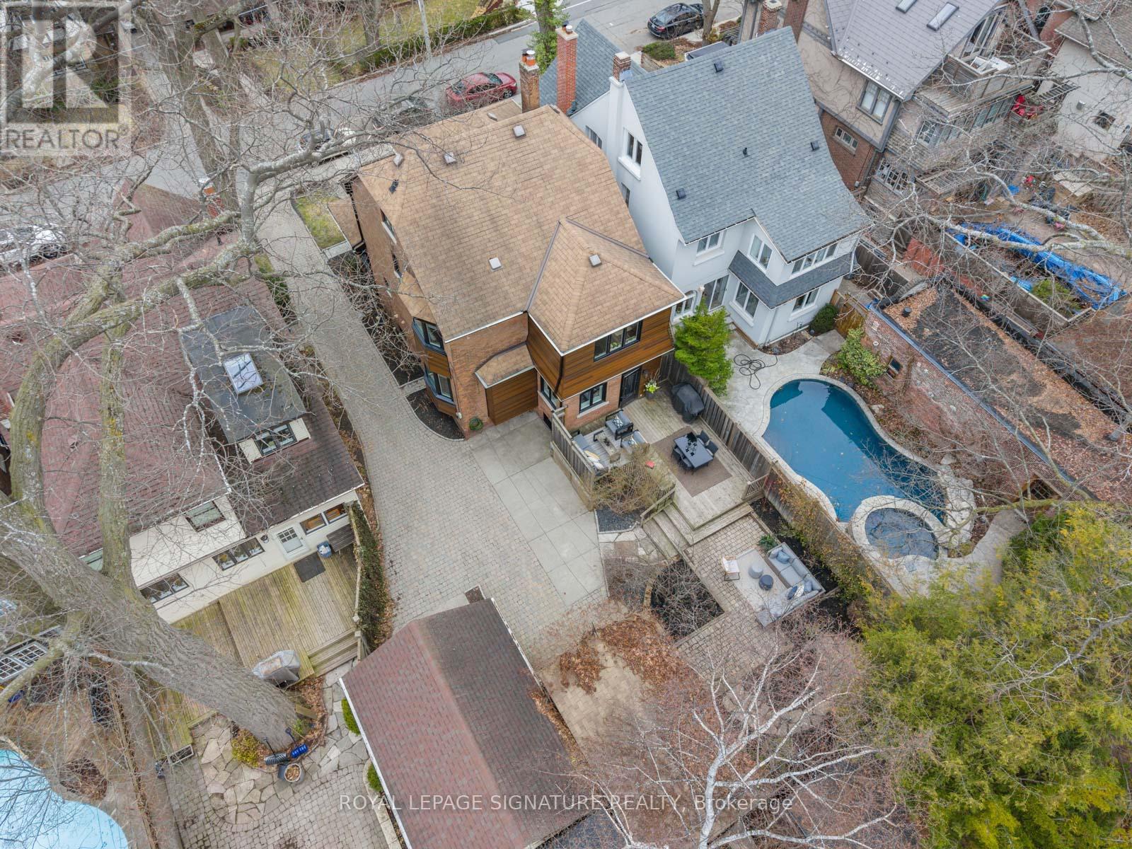 143 Maclean Avenue, Toronto, Ontario  M4E 3A5 - Photo 42 - E12965212