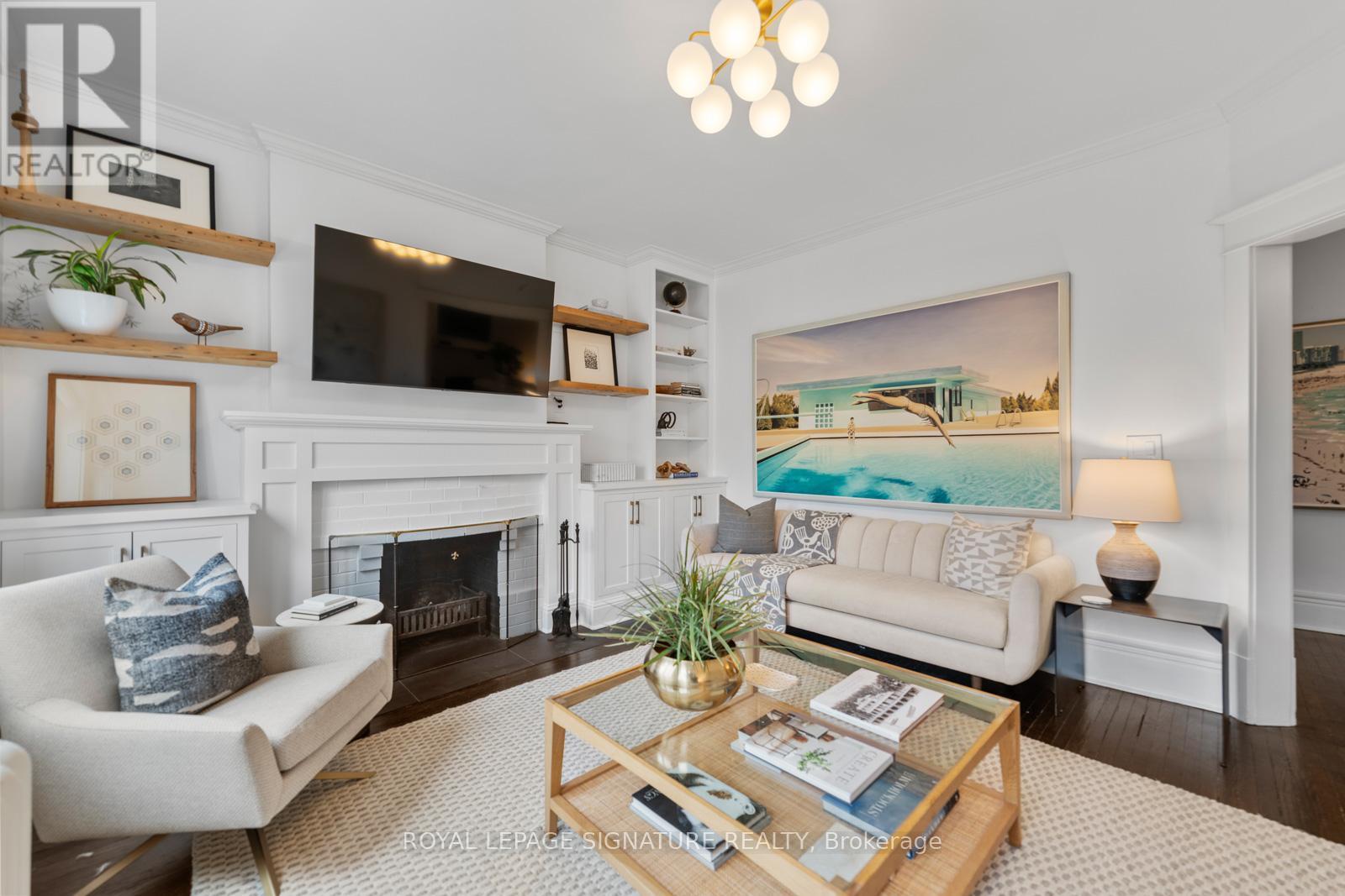 143 Maclean Avenue, Toronto, Ontario  M4E 3A5 - Photo 9 - E12965212