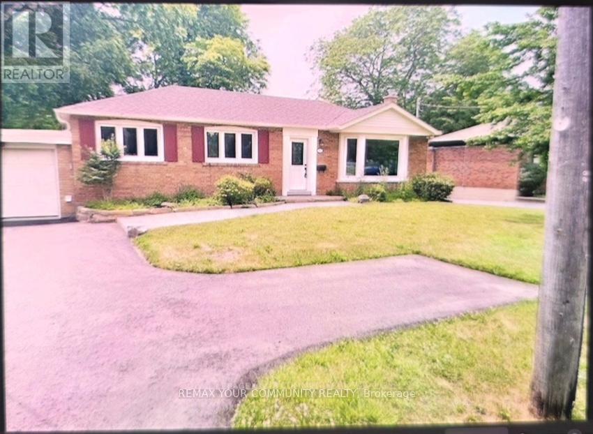 LOWER LEVEL - 312 COCHRANE STREET, Whitby, Ontario