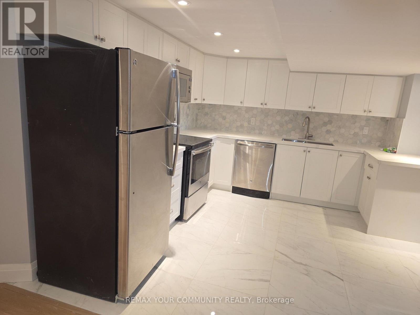 Lower Level - 312 Cochrane Street, Whitby, Ontario  L1N 5J3 - Photo 7 - E12965244