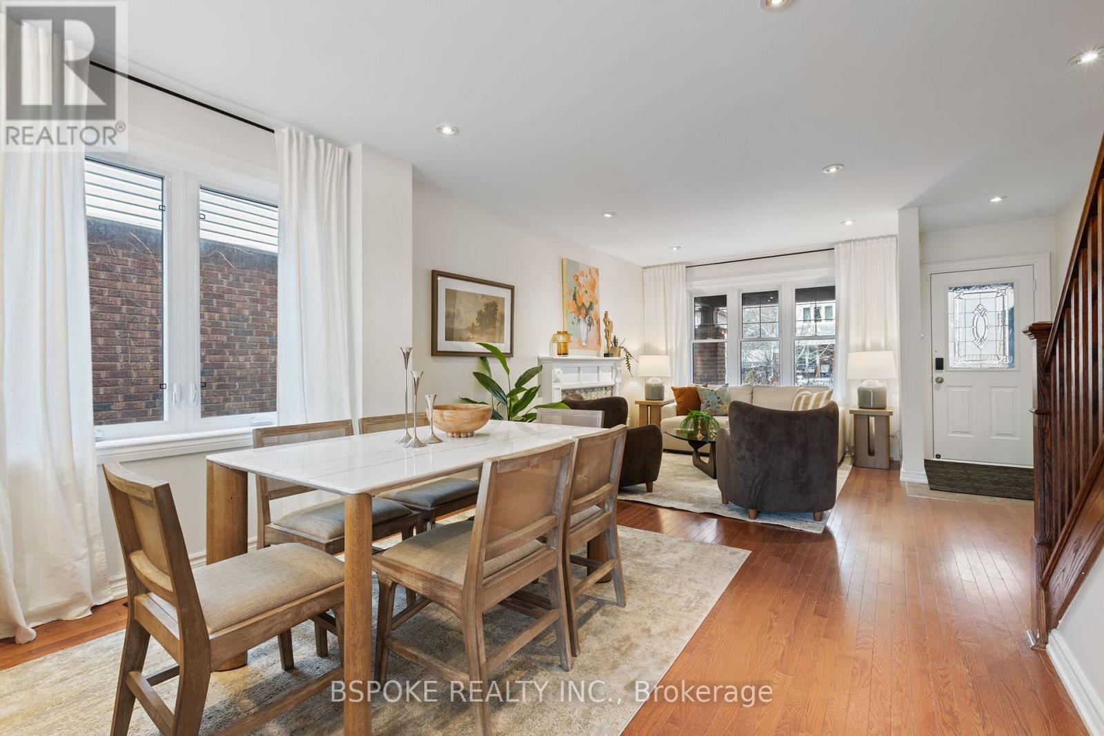 291 Gainsborough Road, Toronto, Ontario  M4L 3C8 - Photo 10 - E12965354