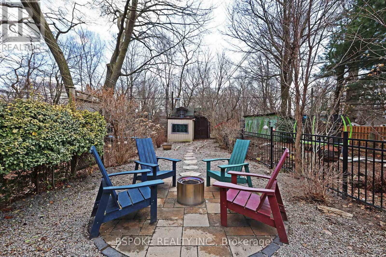 291 Gainsborough Road, Toronto, Ontario  M4L 3C8 - Photo 23 - E12965354