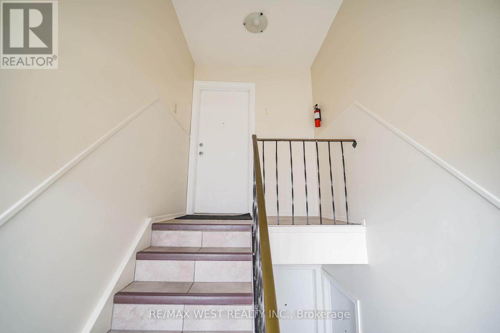 361 Dwight Avenue, Oshawa, Ontario  L1J 1K8 - Photo 7 - E12965416