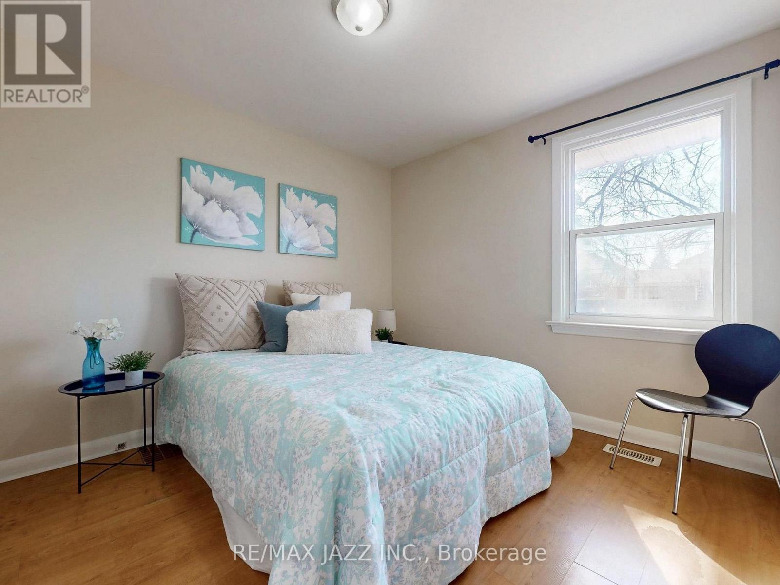 254 Wilson Road S, Oshawa, Ontario  L1H 6C3 - Photo 8 - E12959492