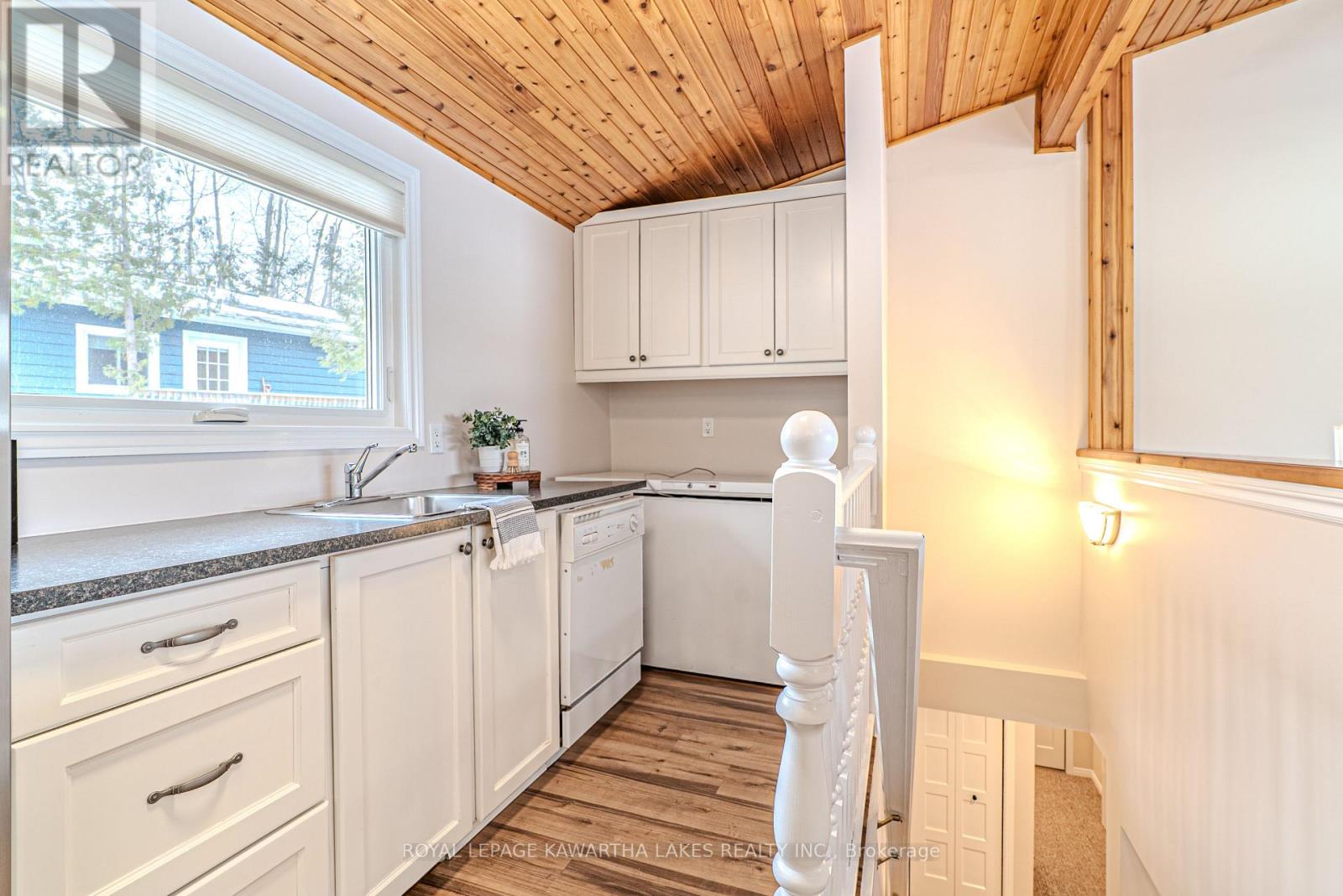 147 Lightning Point Road, Kawartha Lakes, Ontario  K0M 1K0 - Photo 14 - X12919980