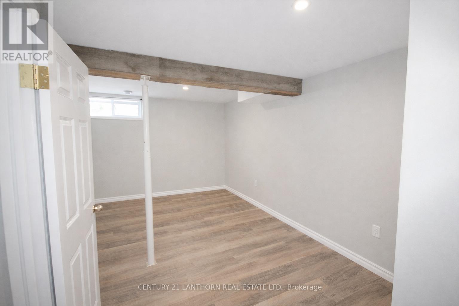 2 - 32 Ontario Street, Prince Edward County, Ontario  K0K 2T0 - Photo 6 - X12773506