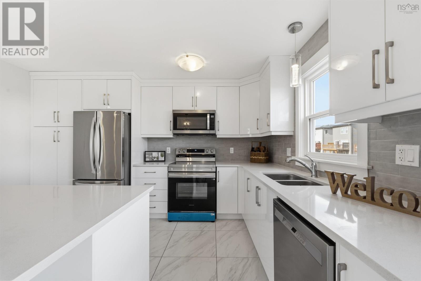 31 Travertine Court, Halifax, Nova Scotia  B3P 0J5 - Photo 16 - 202606477