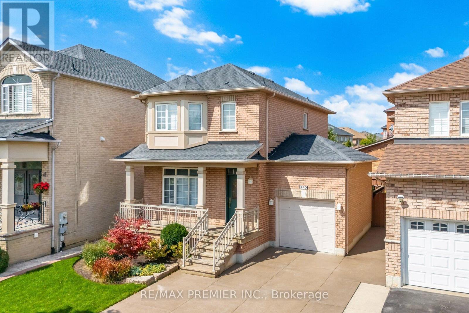 140 FERDINAND AVENUE, Vaughan, Ontario