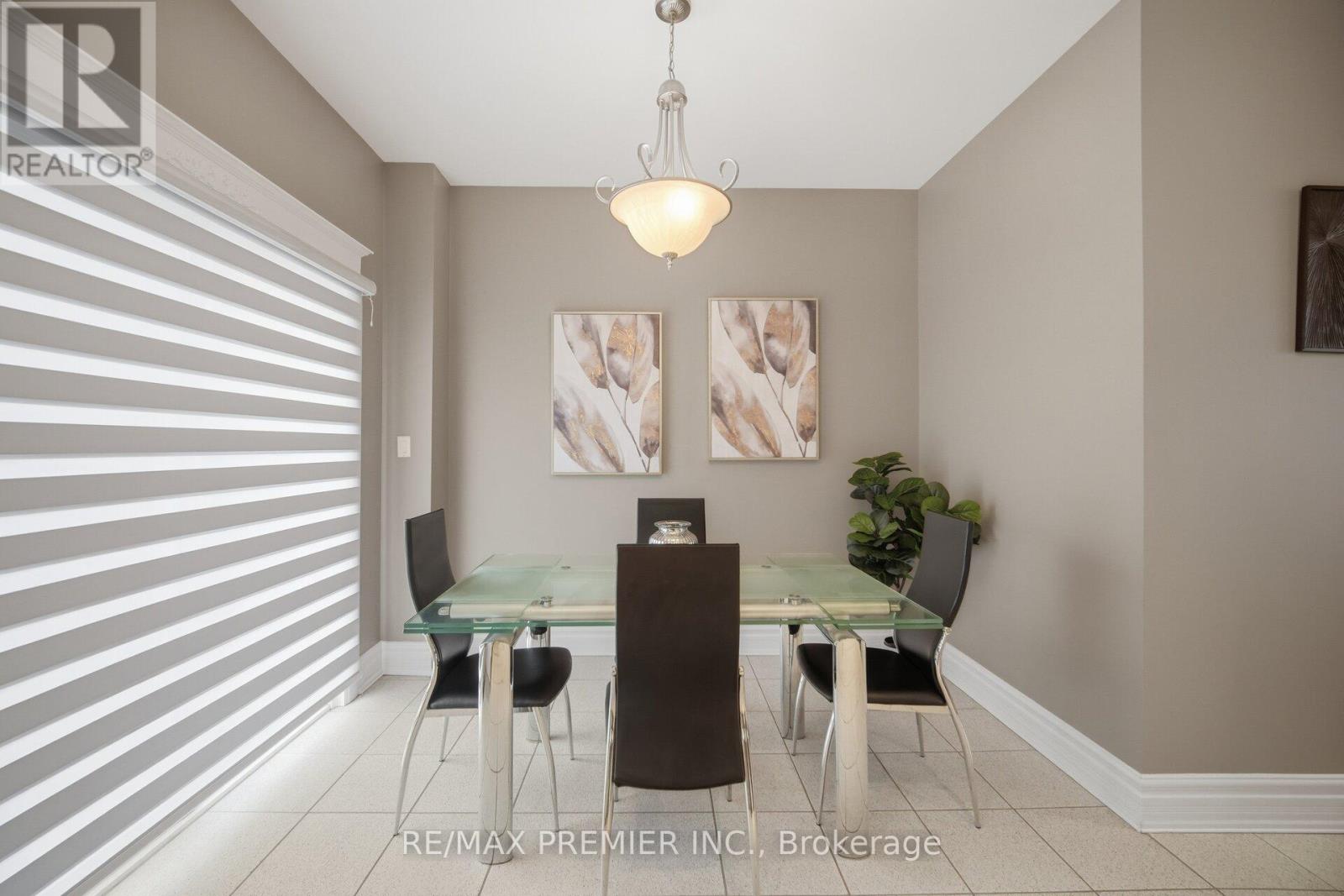 140 Ferdinand Avenue, Vaughan, Ontario  L6A 3H4 - Photo 10 - N12964966