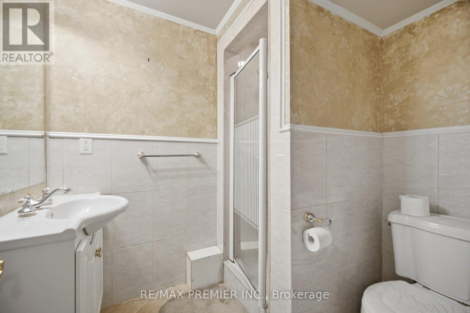 140 Ferdinand Avenue, Vaughan, Ontario  L6A 3H4 - Photo 32 - N12964966