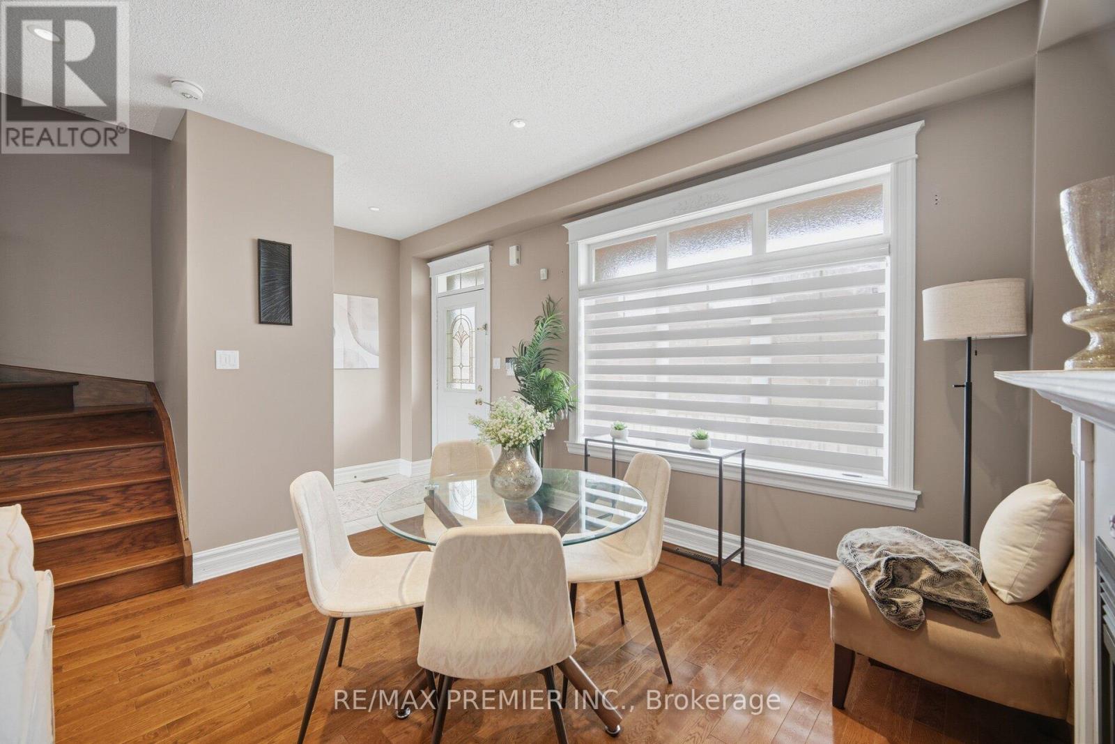 140 Ferdinand Avenue, Vaughan, Ontario  L6A 3H4 - Photo 4 - N12964966