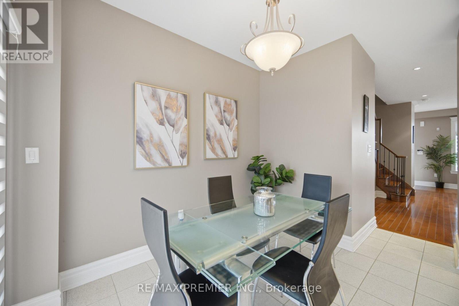 140 Ferdinand Avenue, Vaughan, Ontario  L6A 3H4 - Photo 8 - N12964966