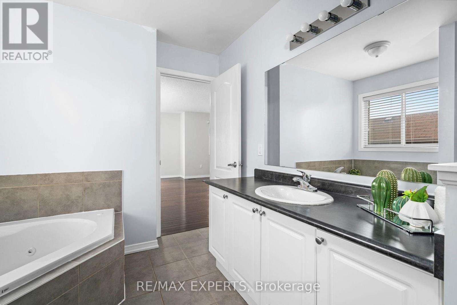 2174 Taggart Court, Innisfil, Ontario  L9S 0C4 - Photo 42 - N12964988