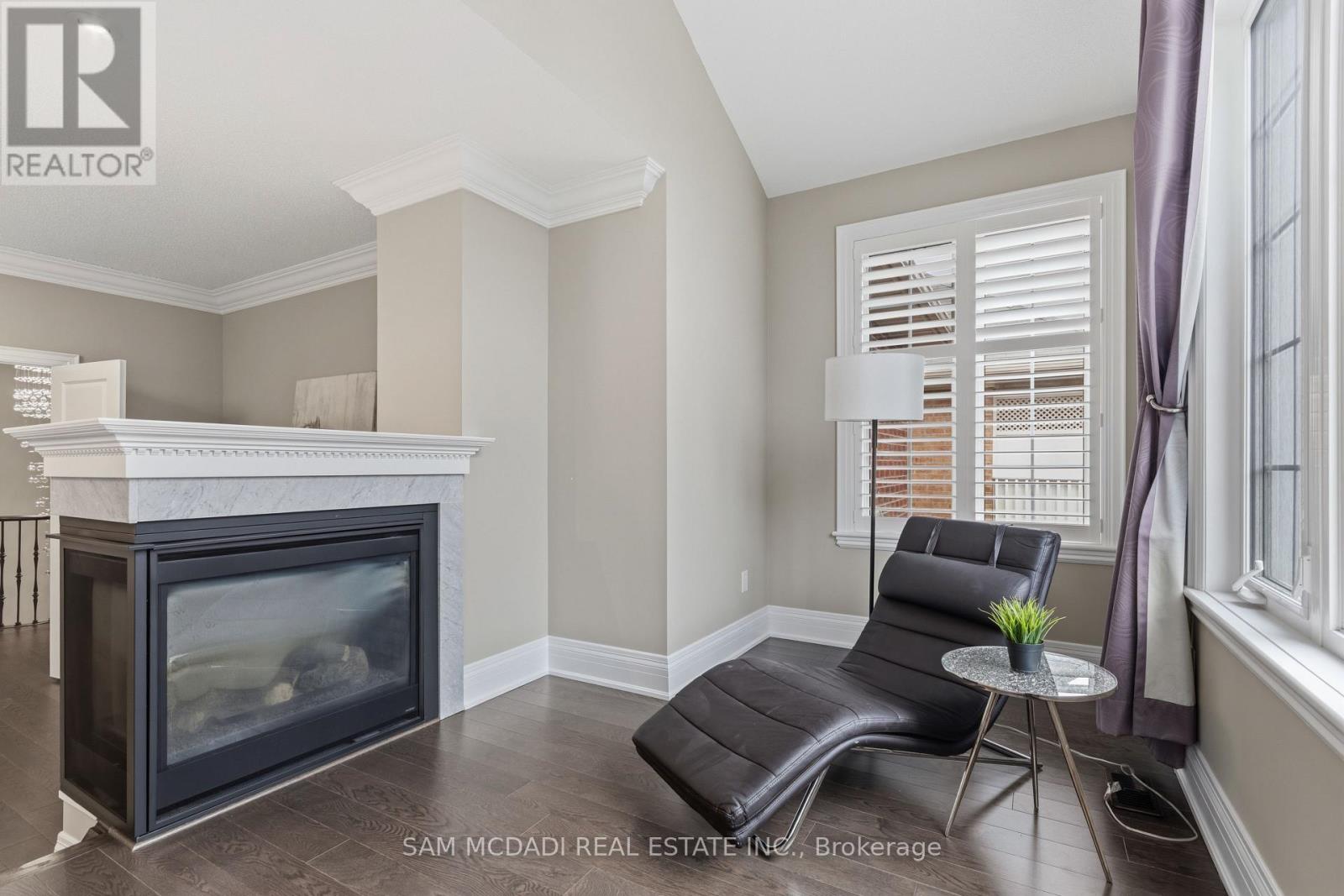 92 Heintzman Crescent, Vaughan, Ontario  L6A 4T1 - Photo 26 - N12964994