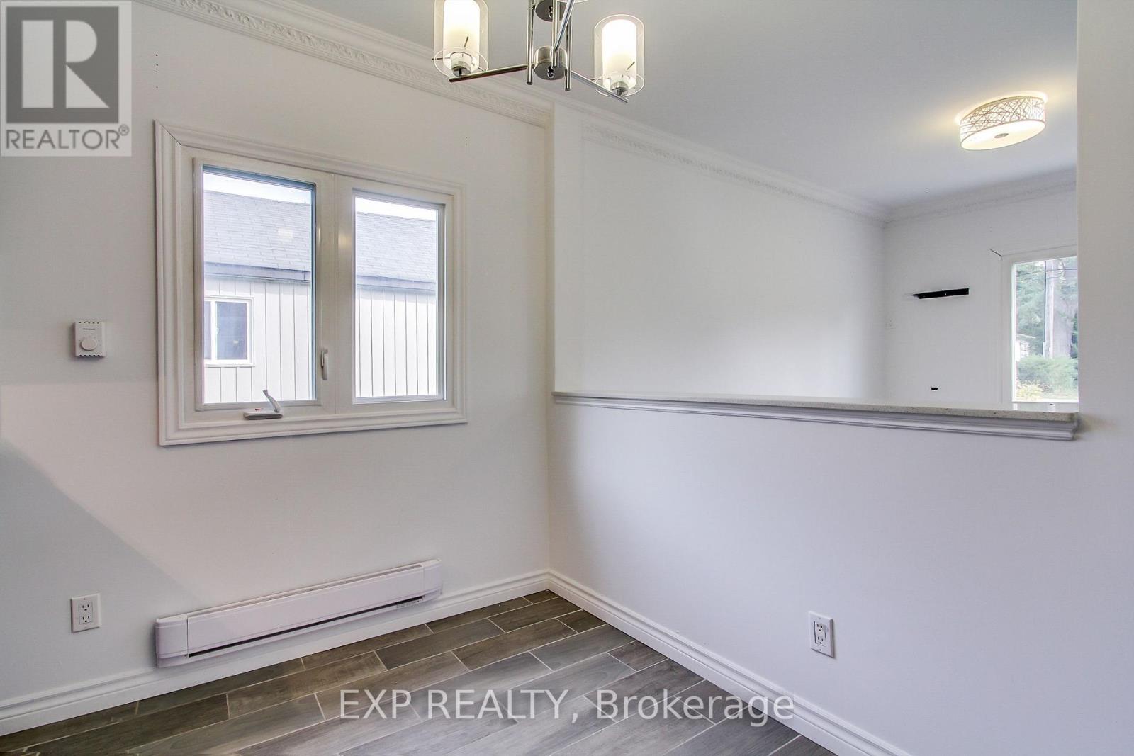 210 Bayview Avenue, Georgina, Ontario  L4P 2T2 - Photo 16 - N12965004