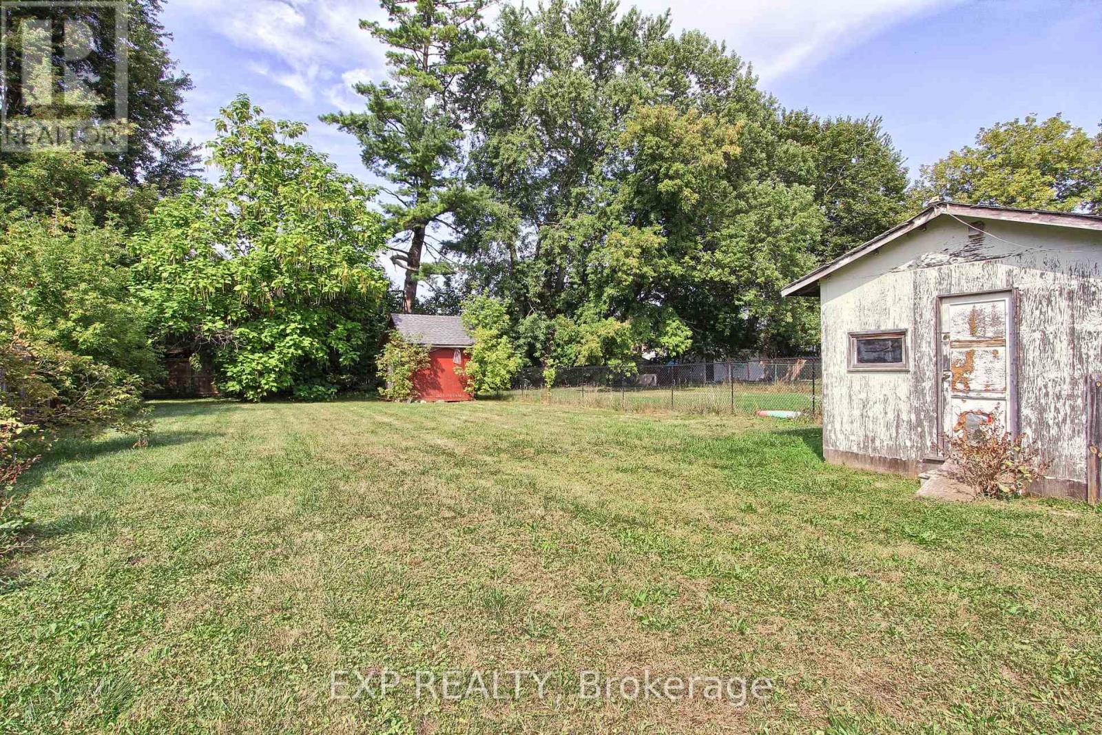 210 Bayview Avenue, Georgina, Ontario  L4P 2T2 - Photo 28 - N12965004