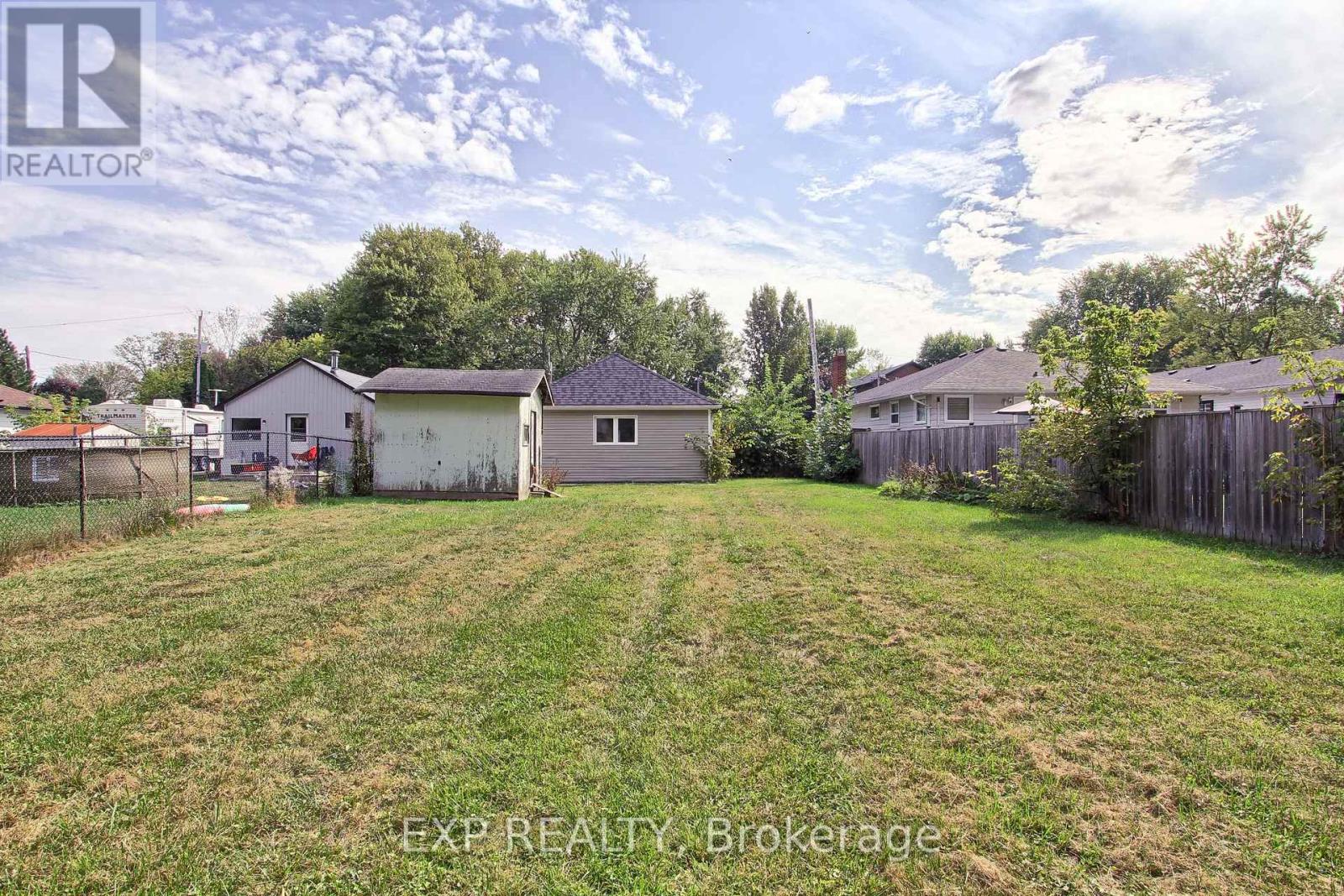 210 Bayview Avenue, Georgina, Ontario  L4P 2T2 - Photo 30 - N12965004