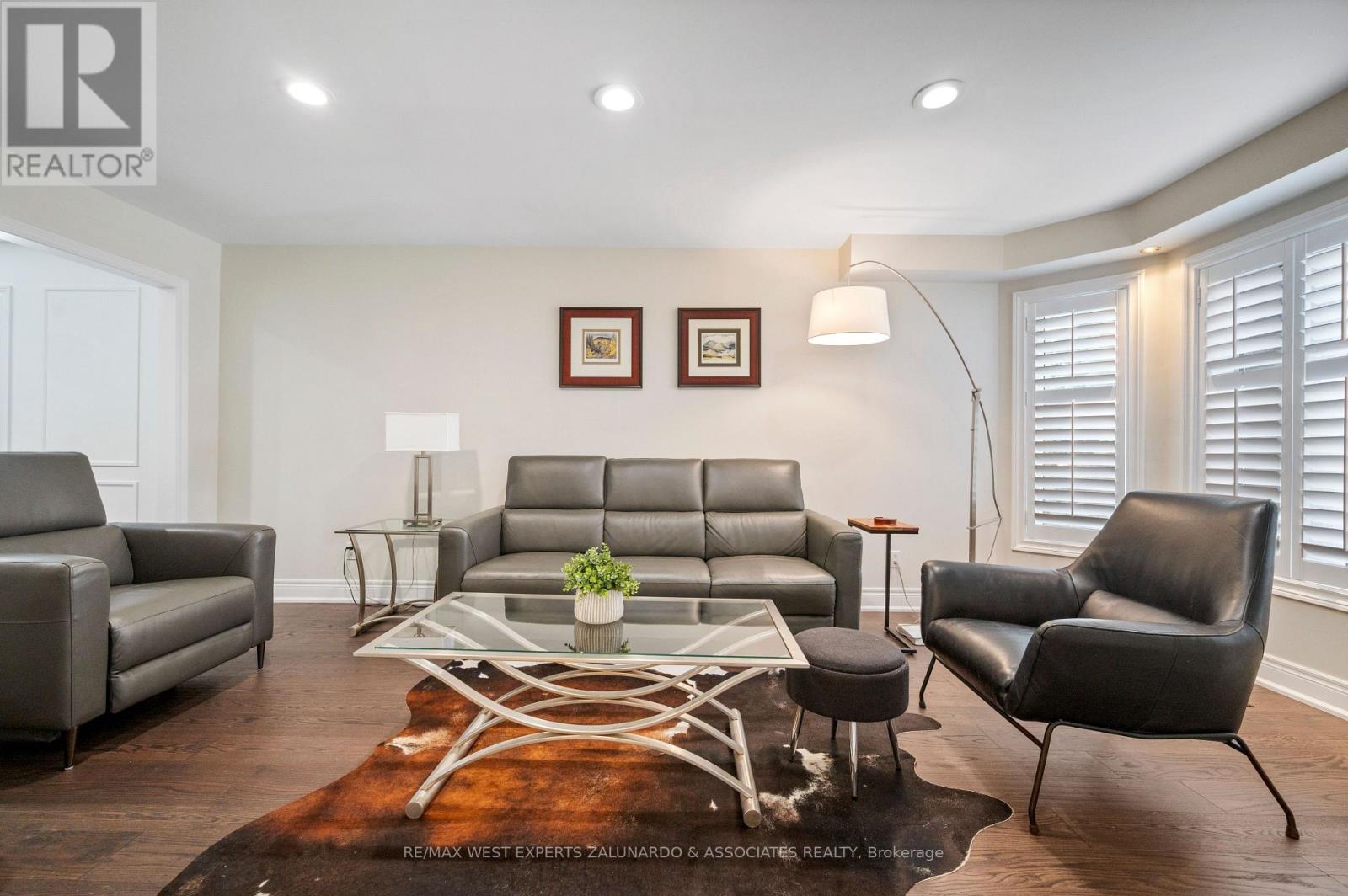 1 Lanterna Crescent, Vaughan, Ontario  L4H 1C1 - Photo 11 - N12965052