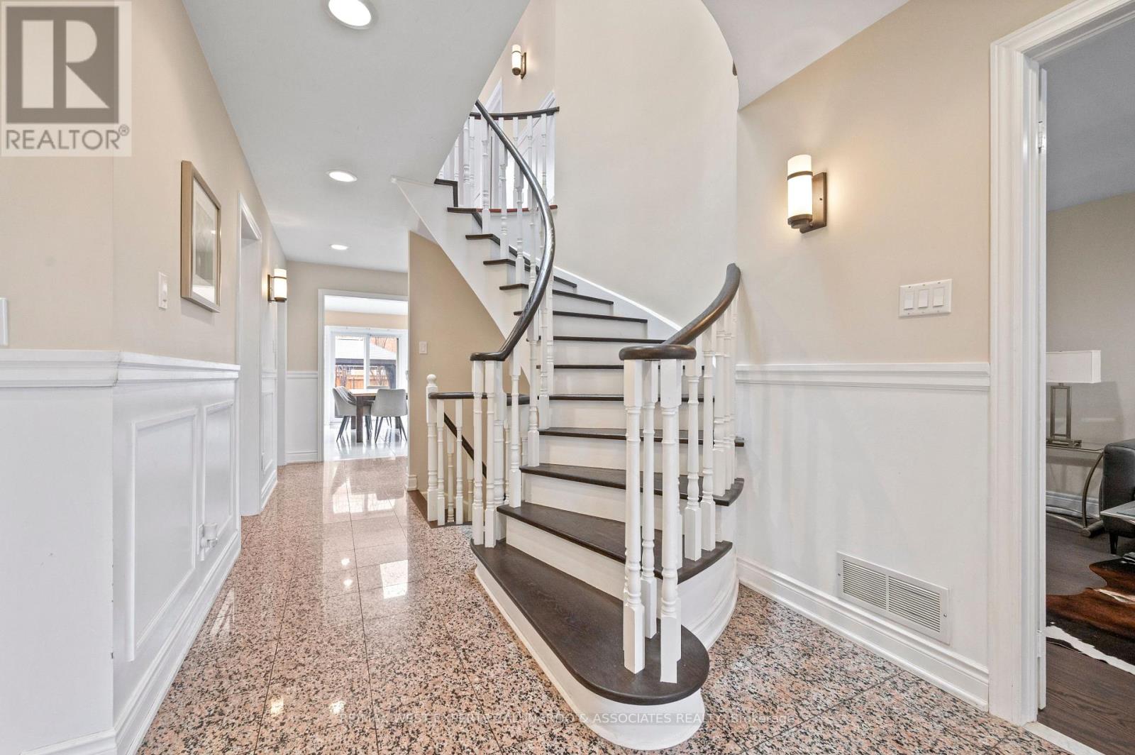 1 Lanterna Crescent, Vaughan, Ontario  L4H 1C1 - Photo 21 - N12965052