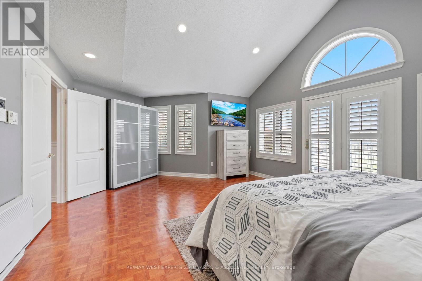 1 Lanterna Crescent, Vaughan, Ontario  L4H 1C1 - Photo 25 - N12965052