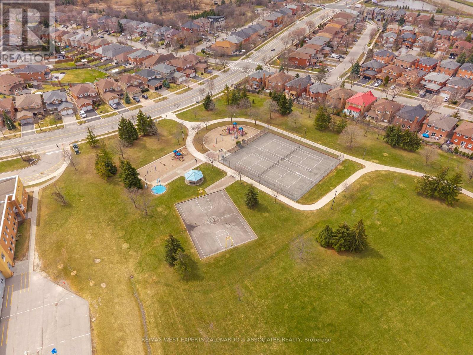 1 Lanterna Crescent, Vaughan, Ontario  L4H 1C1 - Photo 50 - N12965052