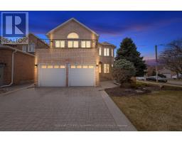 1 LANTERNA CRESCENT, Vaughan, Ontario