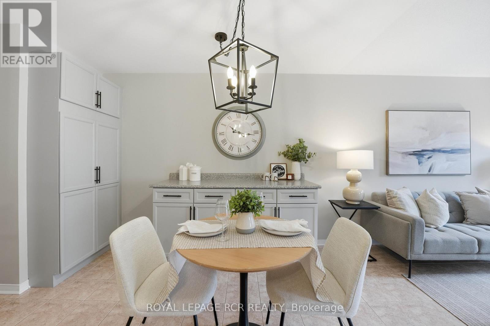 437 Heddle Crescent, Newmarket, Ontario  L3X 2J2 - Photo 14 - N12965092