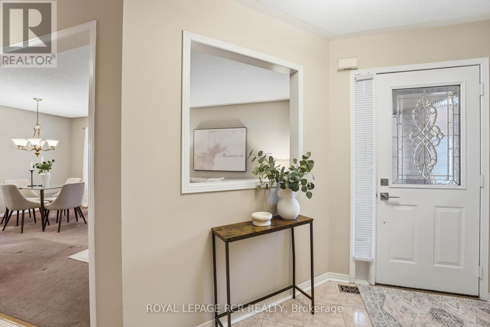 437 Heddle Crescent, Newmarket, Ontario  L3X 2J2 - Photo 2 - N12965092