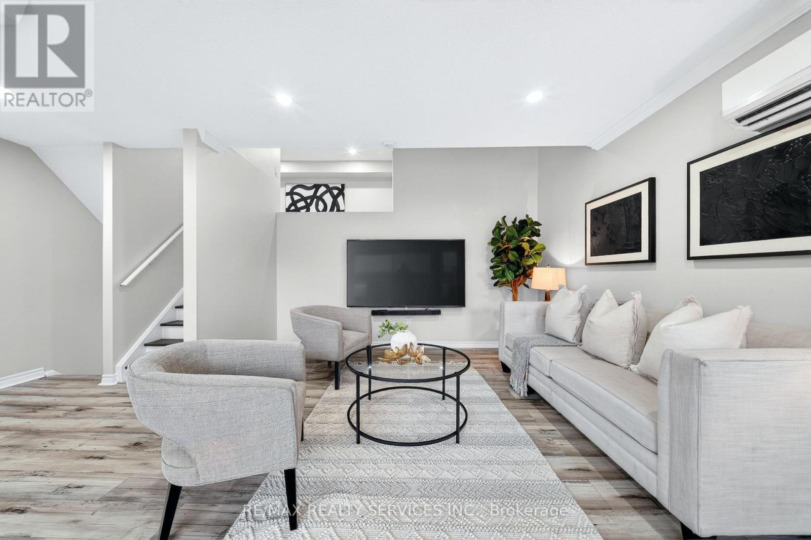 179 Milestone Crescent, Aurora, Ontario  L4G 3M2 - Photo 14 - N12965126