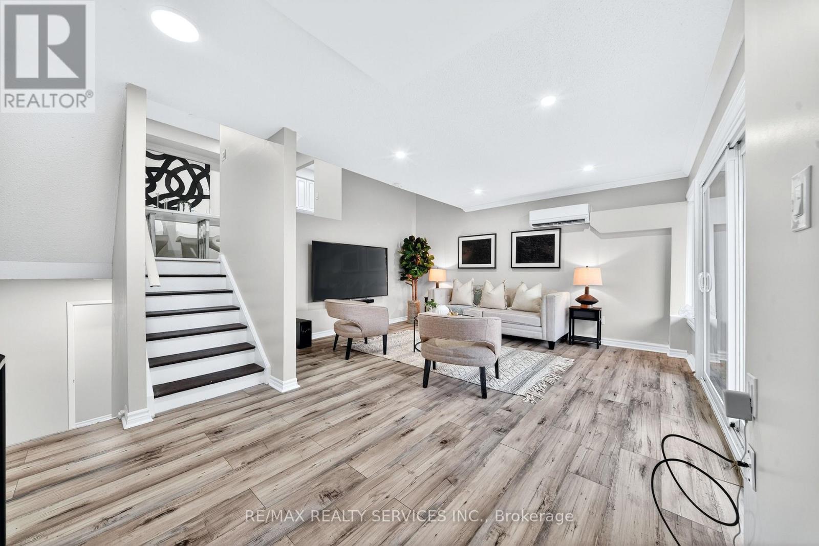 179 Milestone Crescent, Aurora, Ontario  L4G 3M2 - Photo 15 - N12965126