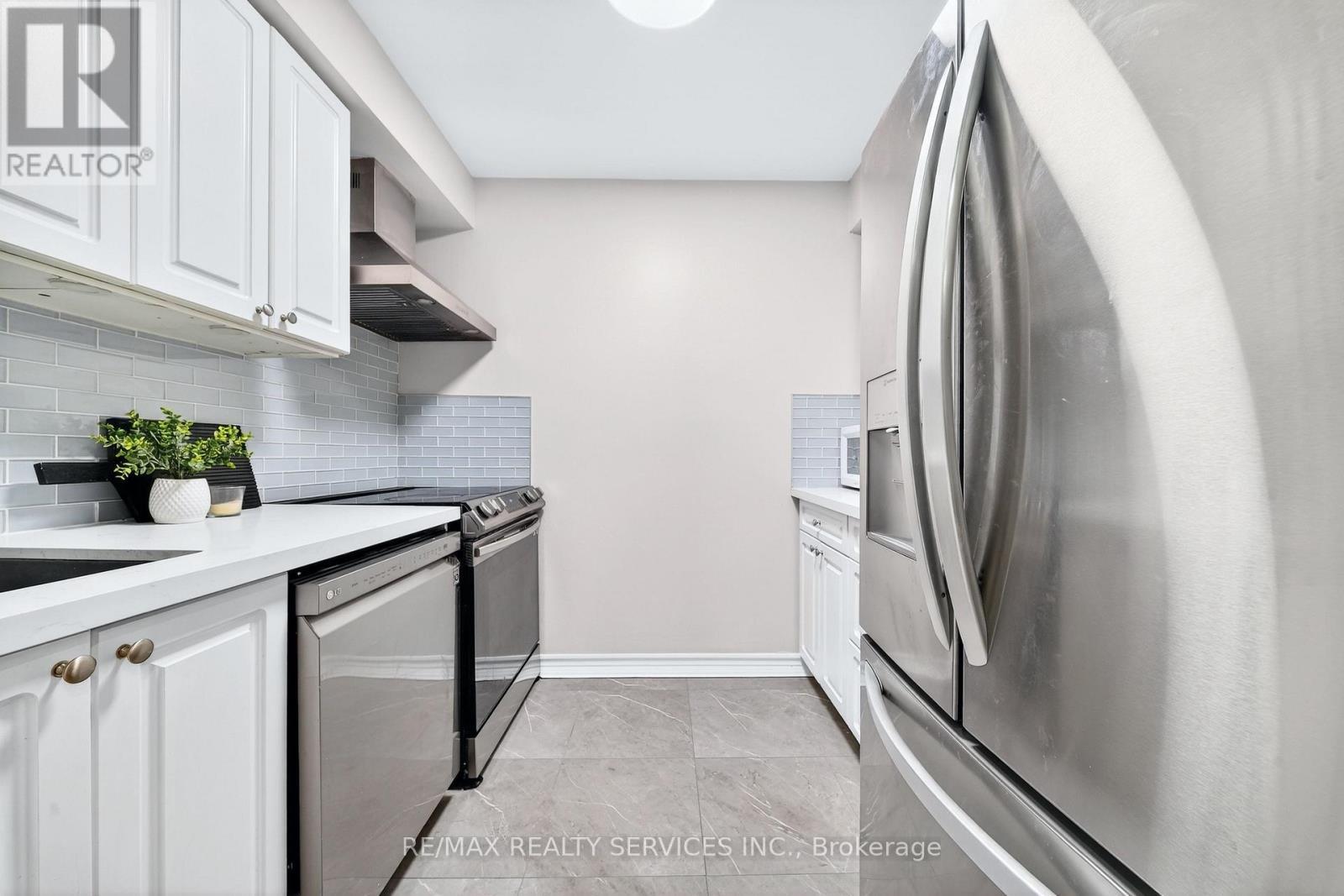 179 Milestone Crescent, Aurora, Ontario  L4G 3M2 - Photo 22 - N12965126