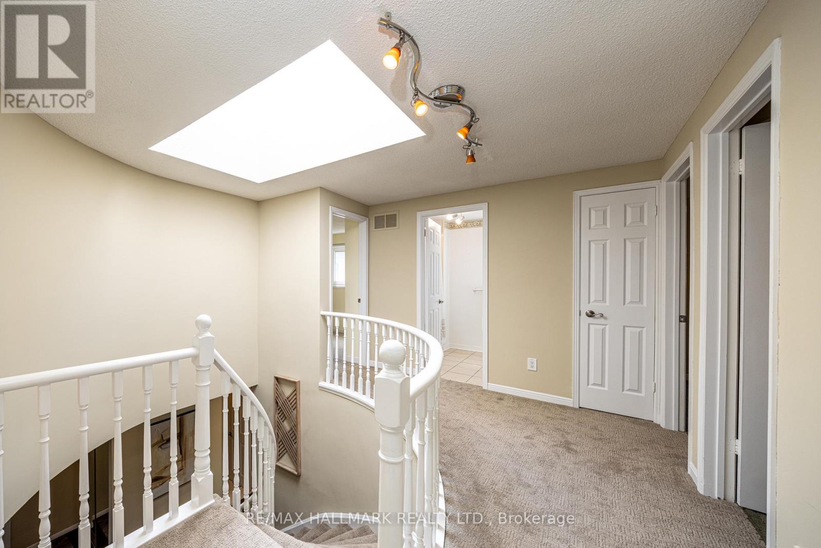 85 Colvin Crescent, Vaughan, Ontario  L4J 2N7 - Photo 22 - N12965166
