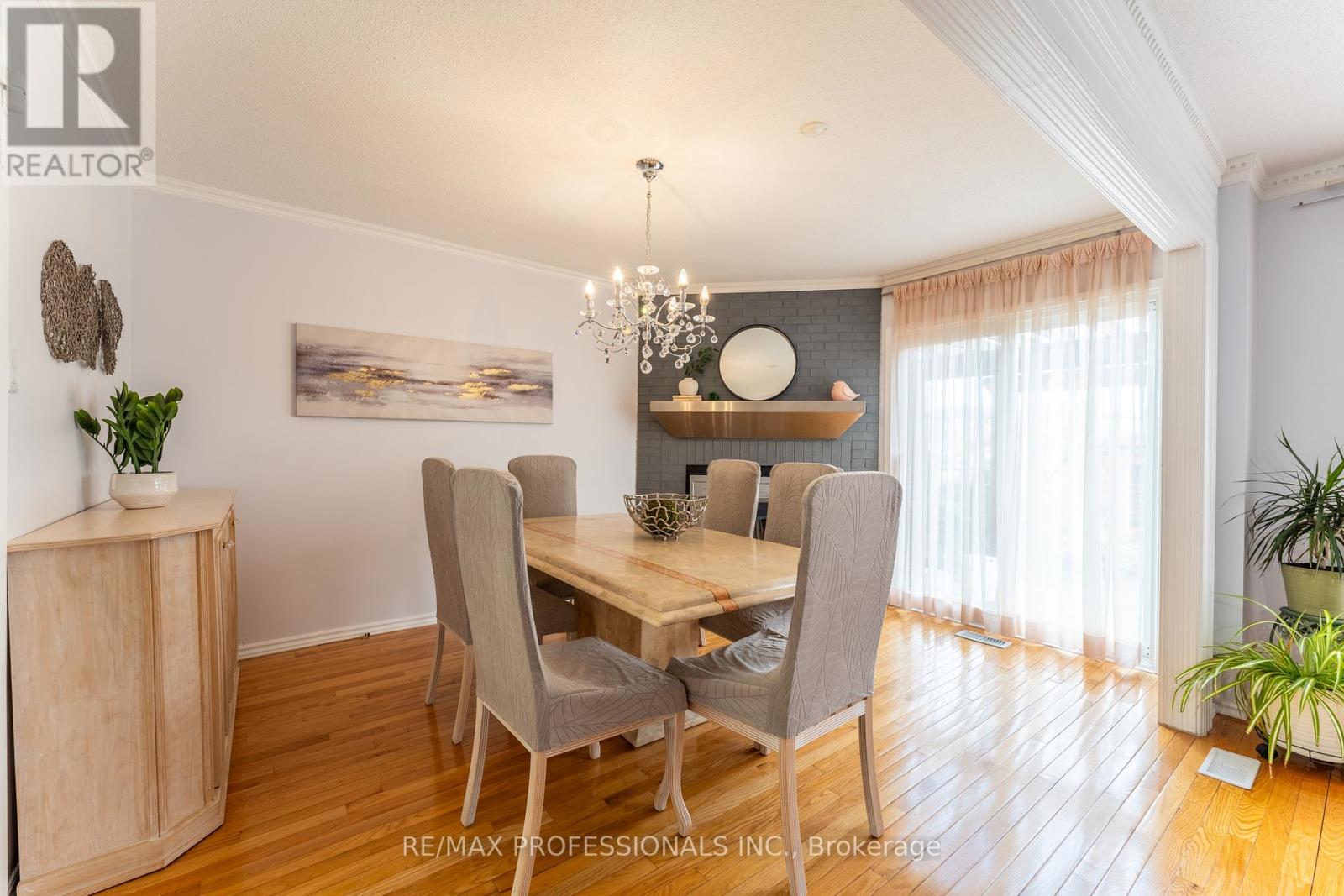 52 Lavron Court, Markham, Ontario  L3S 2P1 - Photo 10 - N12965204