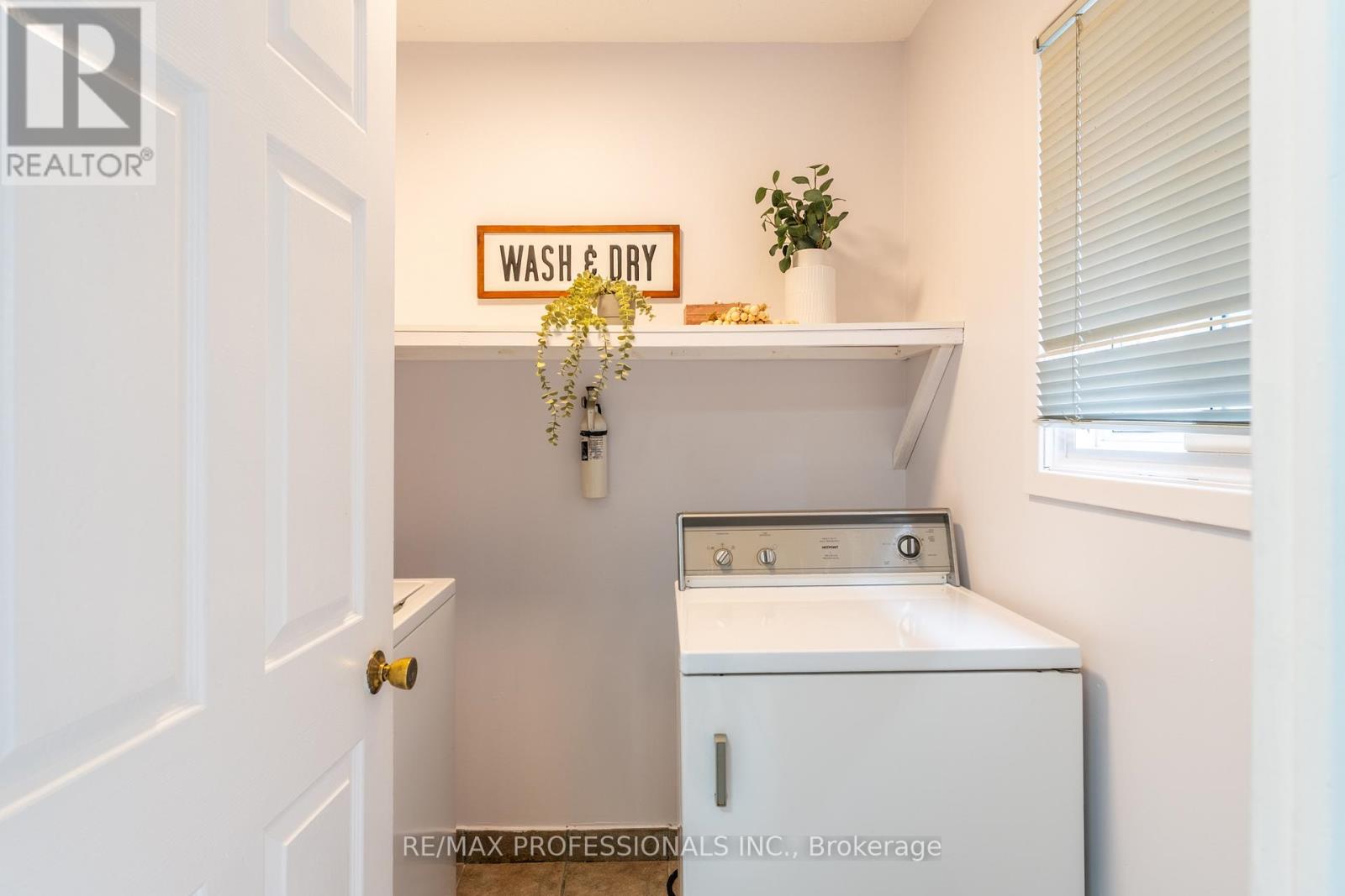 52 Lavron Court, Markham, Ontario  L3S 2P1 - Photo 17 - N12965204