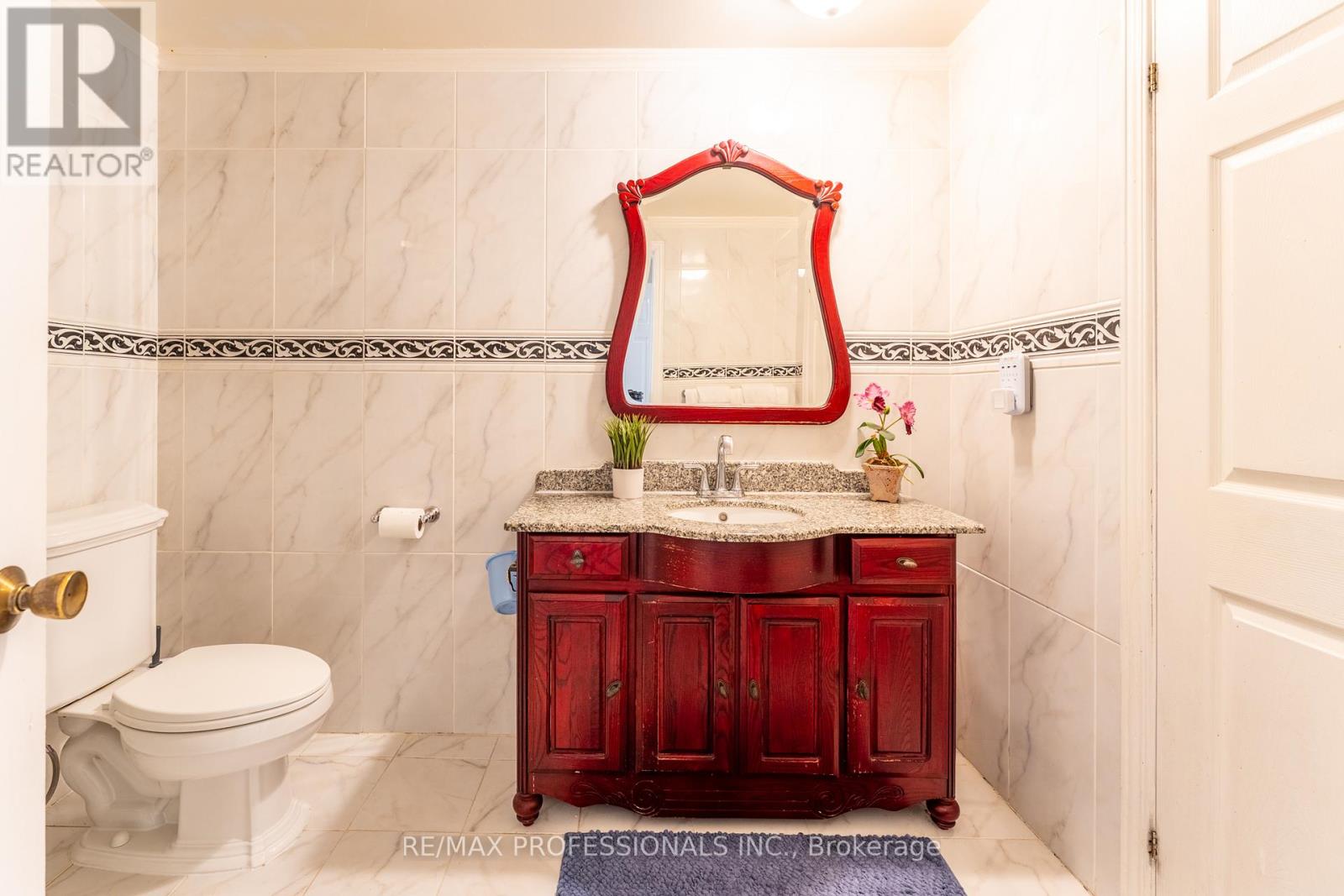 52 Lavron Court, Markham, Ontario  L3S 2P1 - Photo 35 - N12965204