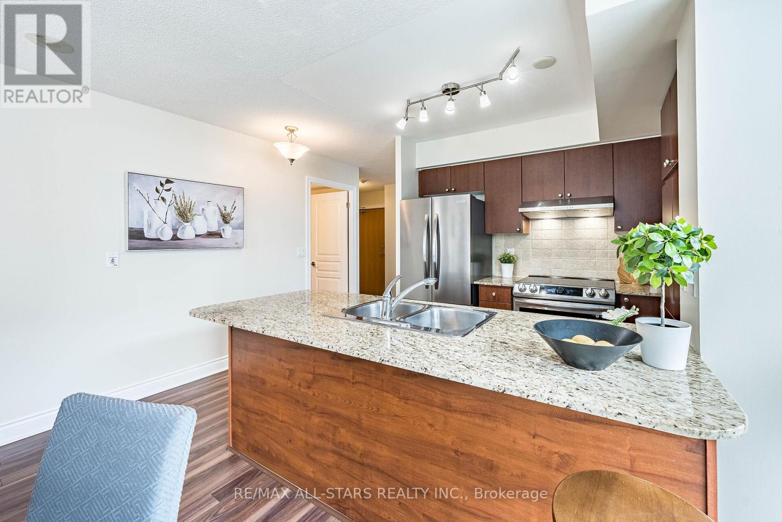 806 - 32 Clegg Road, Markham, Ontario  L6G 0B2 - Photo 13 - N12965236