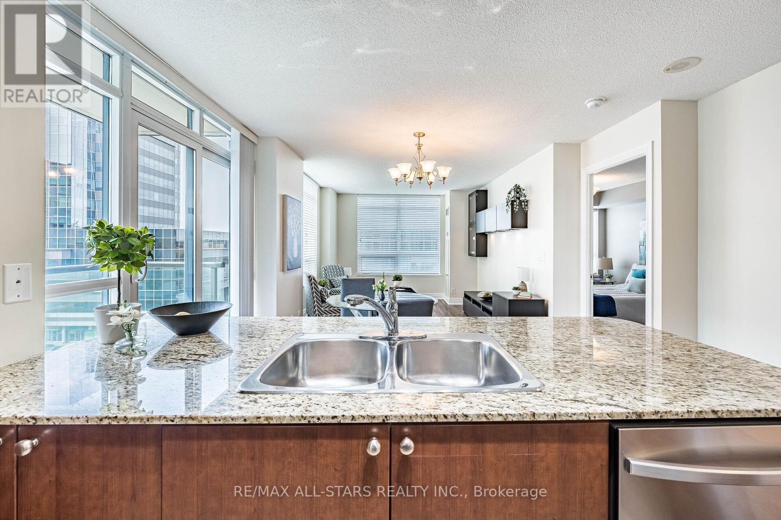 806 - 32 Clegg Road, Markham, Ontario  L6G 0B2 - Photo 14 - N12965236