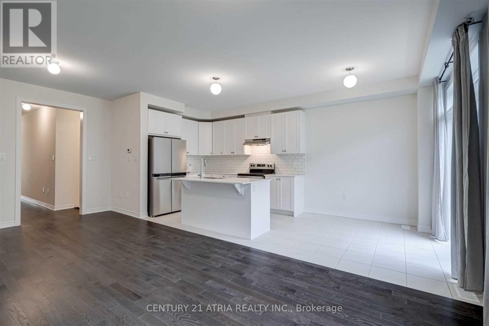 22 Hewison Avenue, Richmond Hill, Ontario  L4S 0J1 - Photo 10 - N12965284