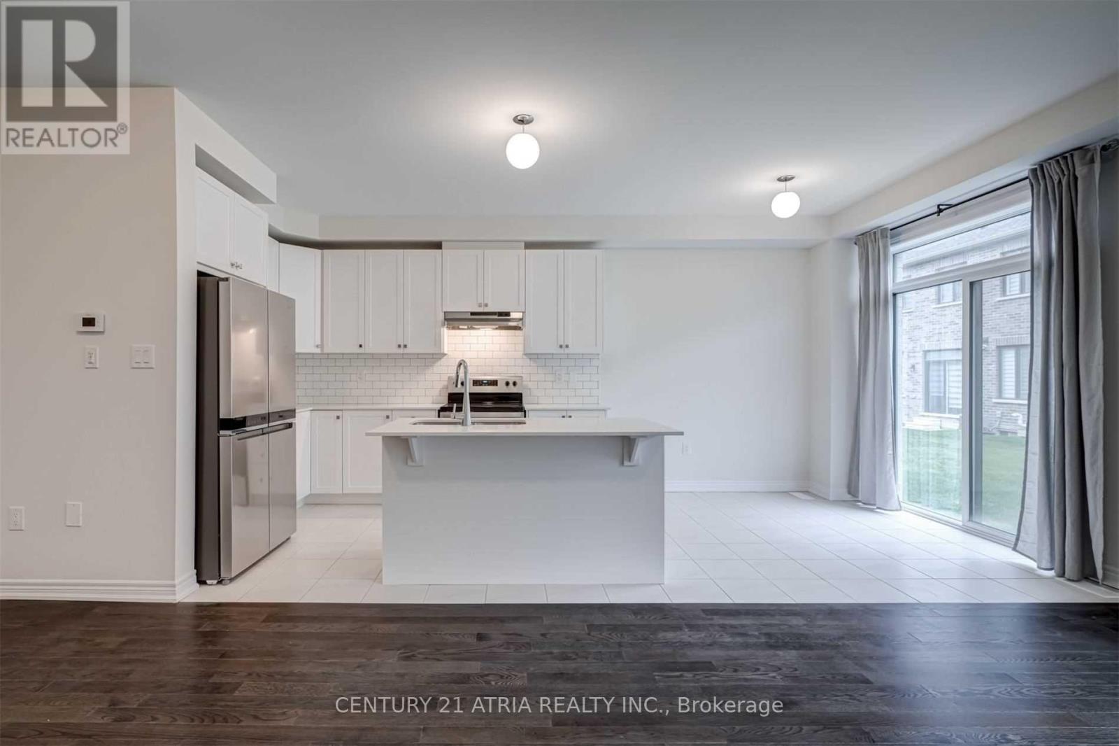 22 Hewison Avenue, Richmond Hill, Ontario  L4S 0J1 - Photo 11 - N12965284