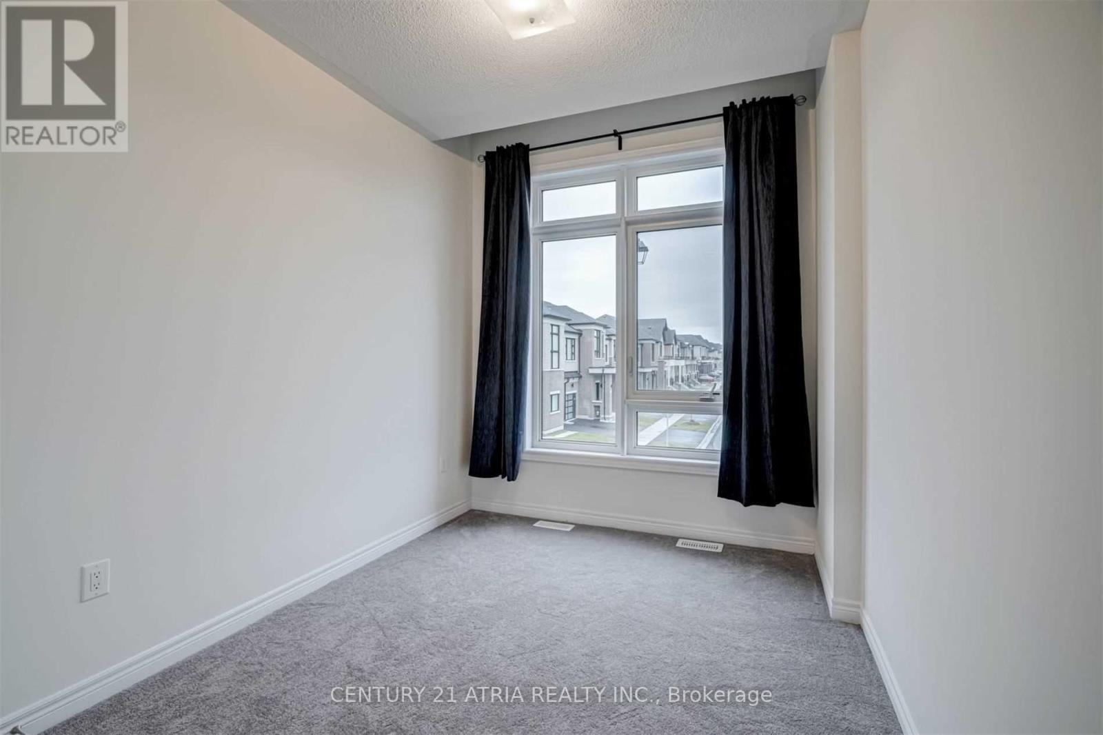 22 Hewison Avenue, Richmond Hill, Ontario  L4S 0J1 - Photo 29 - N12965284