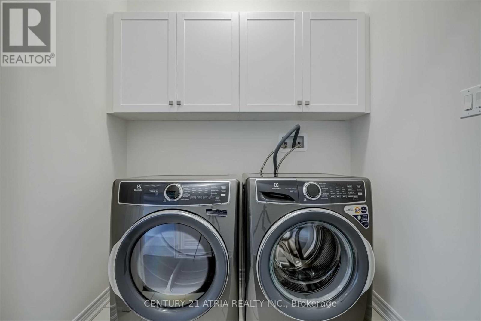 22 Hewison Avenue, Richmond Hill, Ontario  L4S 0J1 - Photo 37 - N12965284