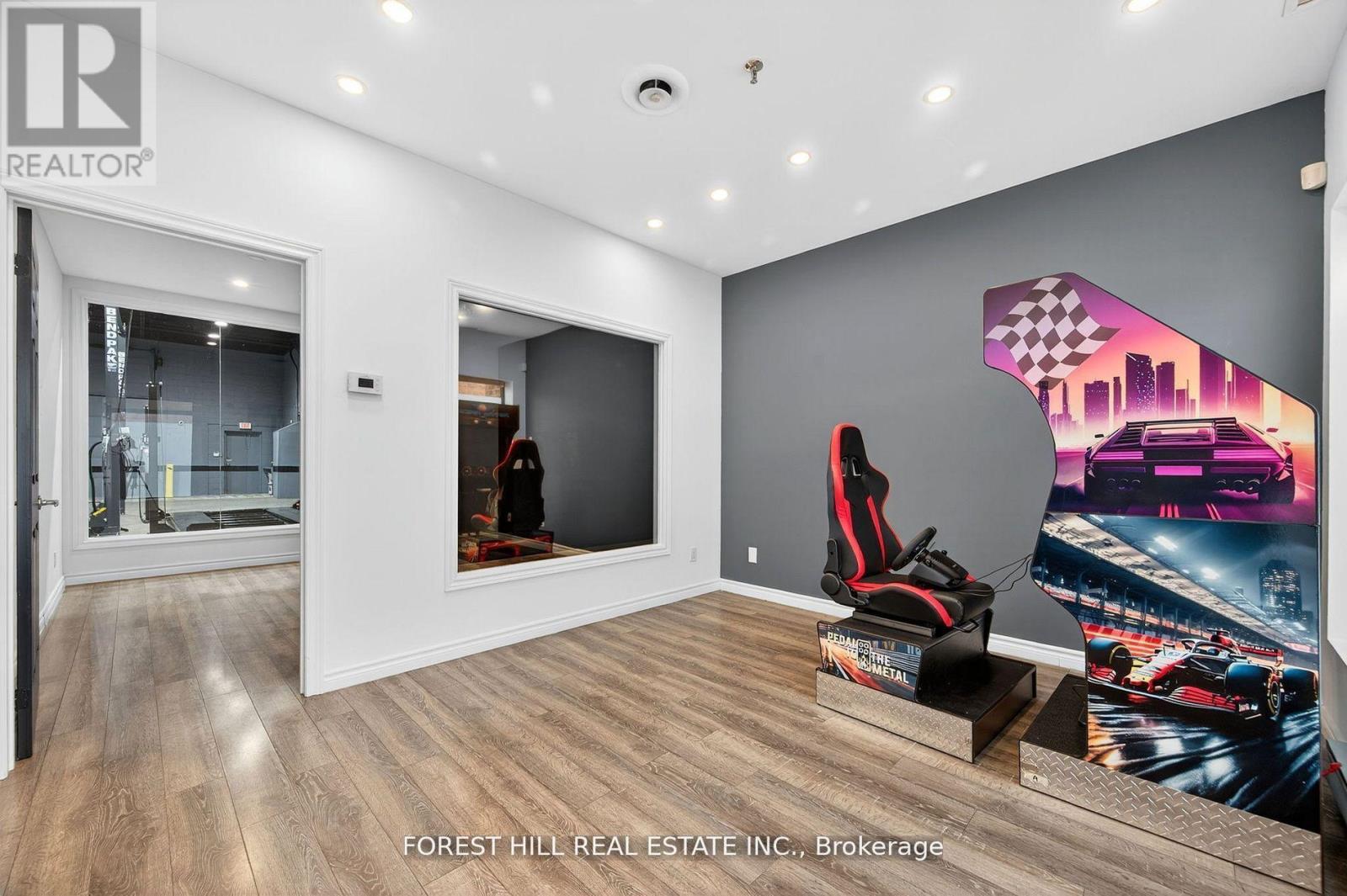 11 - 241 Edgeley Boulevard, Vaughan, Ontario  L4K 3Y6 - Photo 8 - N12965420