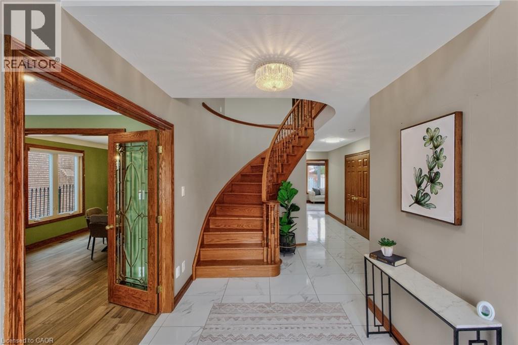 41 Candor Crescent, Stoney Creek, Ontario  L8E 4X6 - Photo 12 - 40818250
