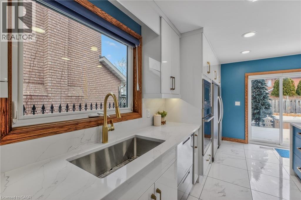 41 Candor Crescent, Stoney Creek, Ontario  L8E 4X6 - Photo 21 - 40818250