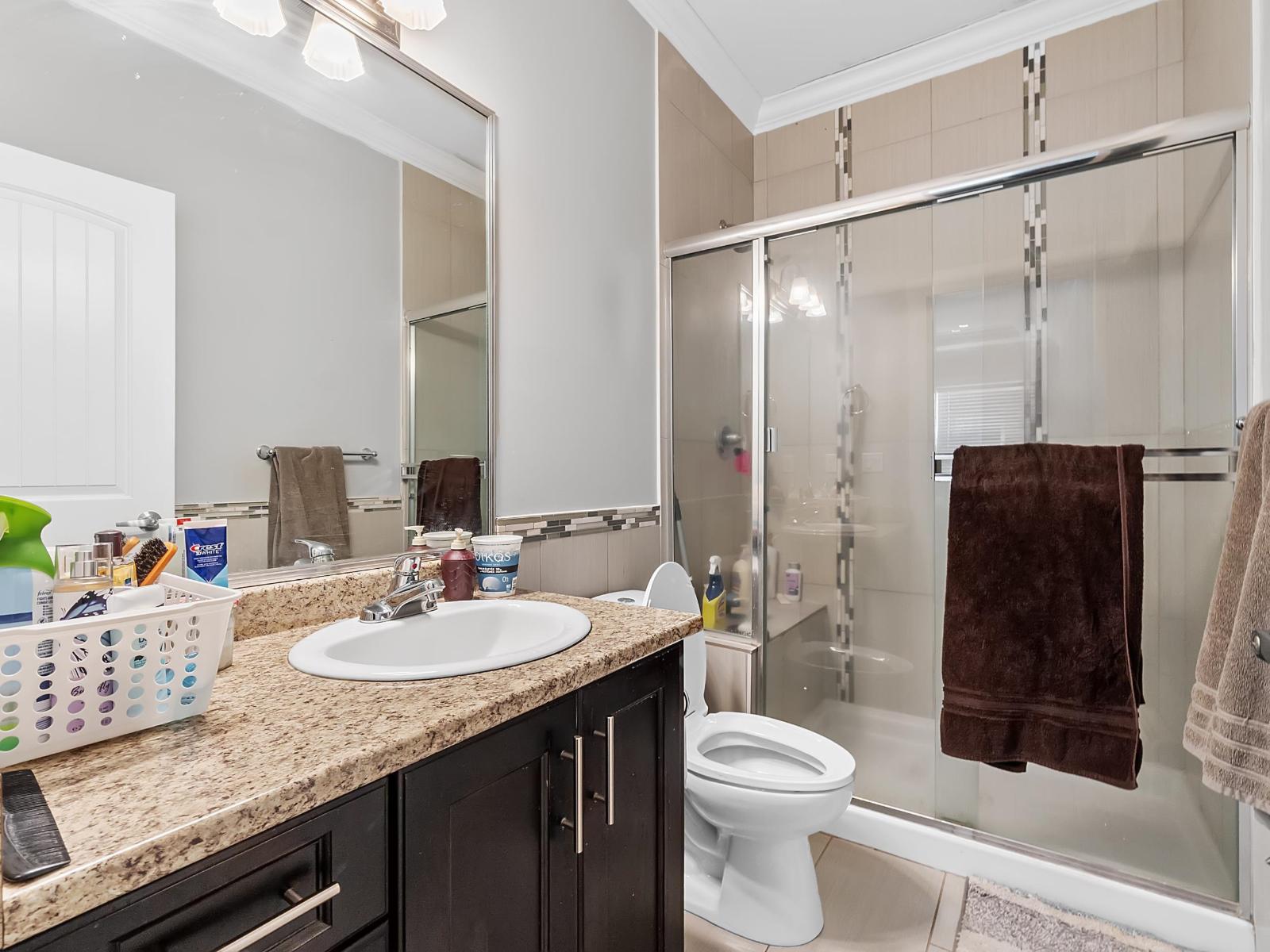 819 Clearbrook Road, Abbotsford, British Columbia  V2T 5X2 - Photo 13 - R3105625