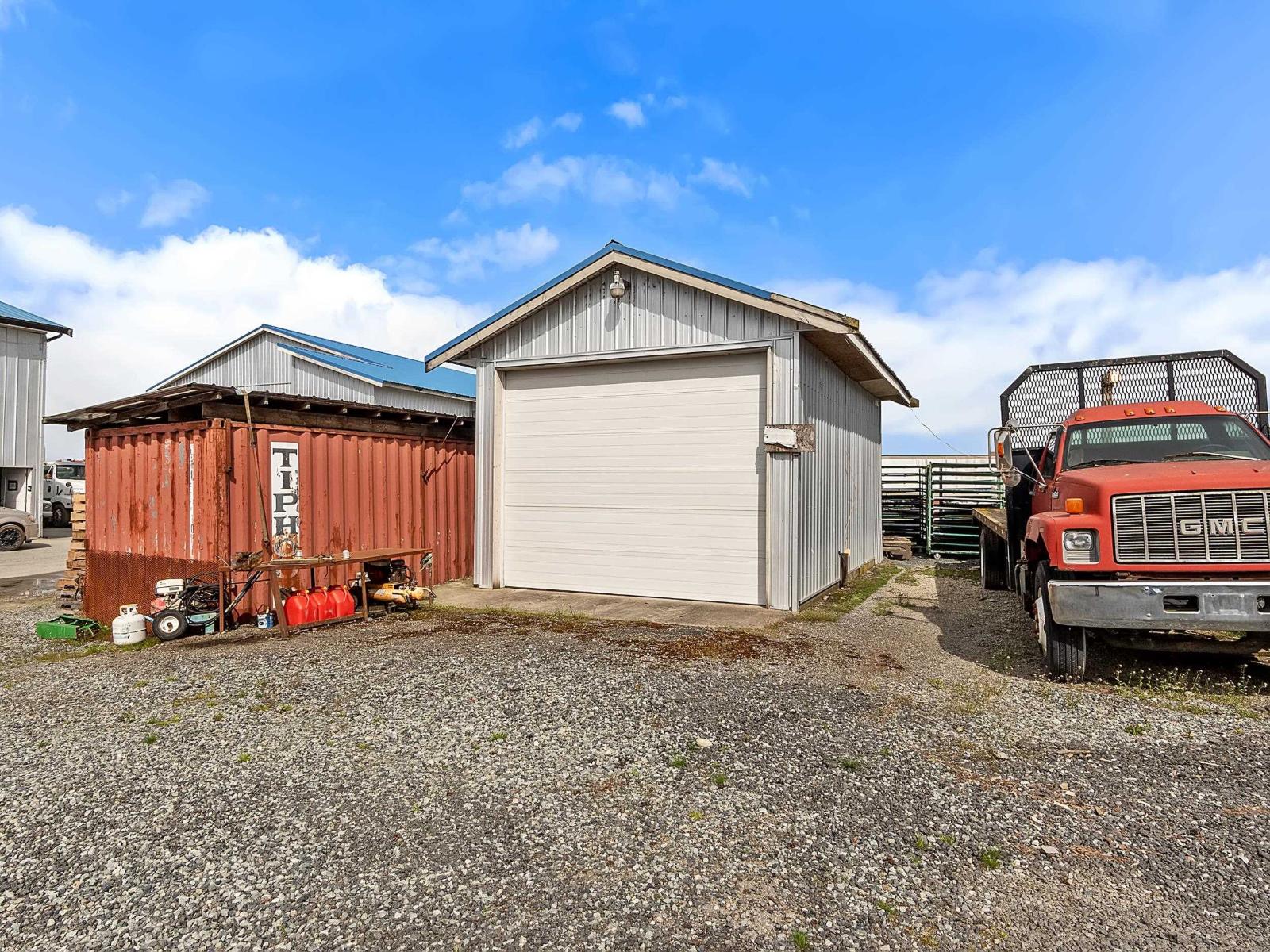 819 Clearbrook Road, Abbotsford, British Columbia  V2T 5X2 - Photo 23 - R3105625