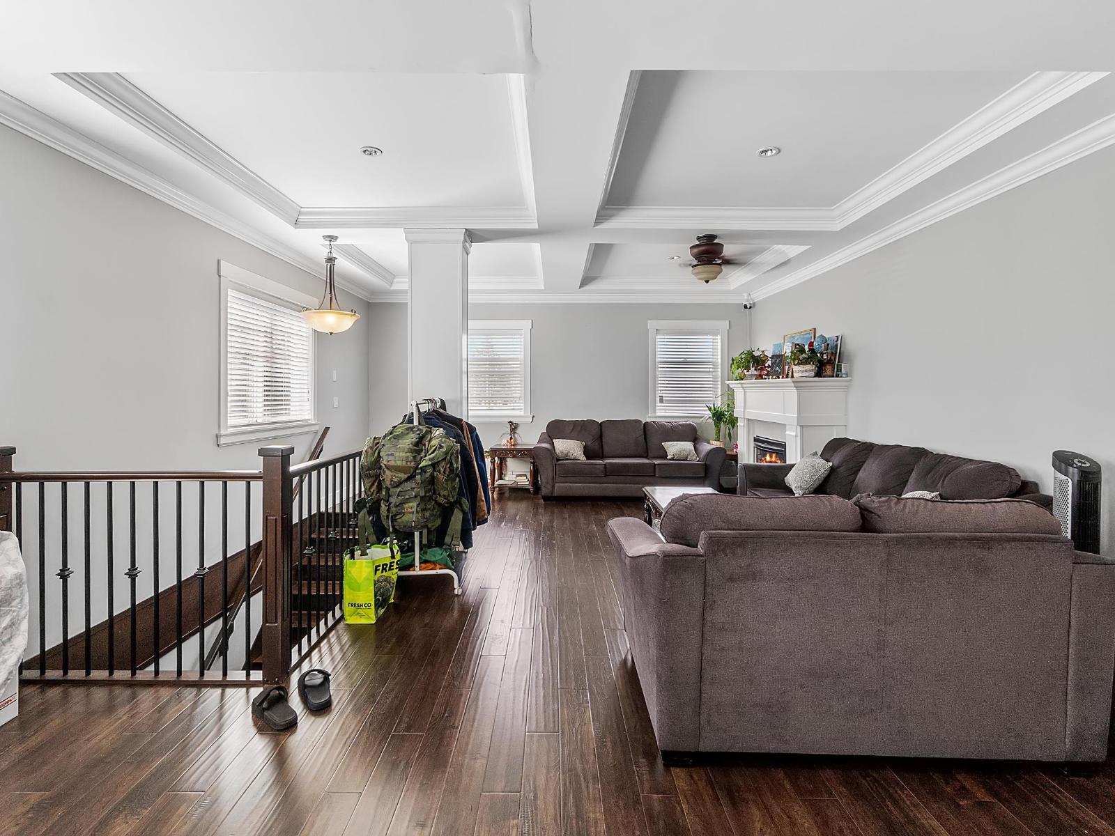 819 Clearbrook Road, Abbotsford, British Columbia  V2T 5X2 - Photo 7 - R3105625