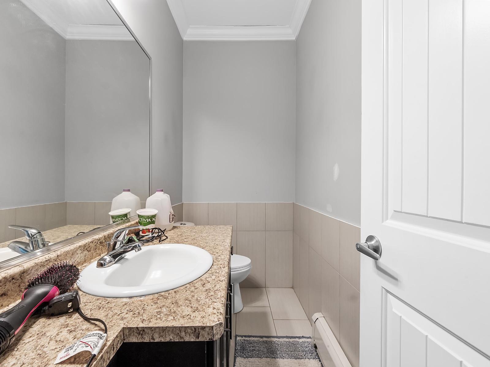 819 Clearbrook Road, Abbotsford, British Columbia  V2T 5X2 - Photo 11 - R3105625