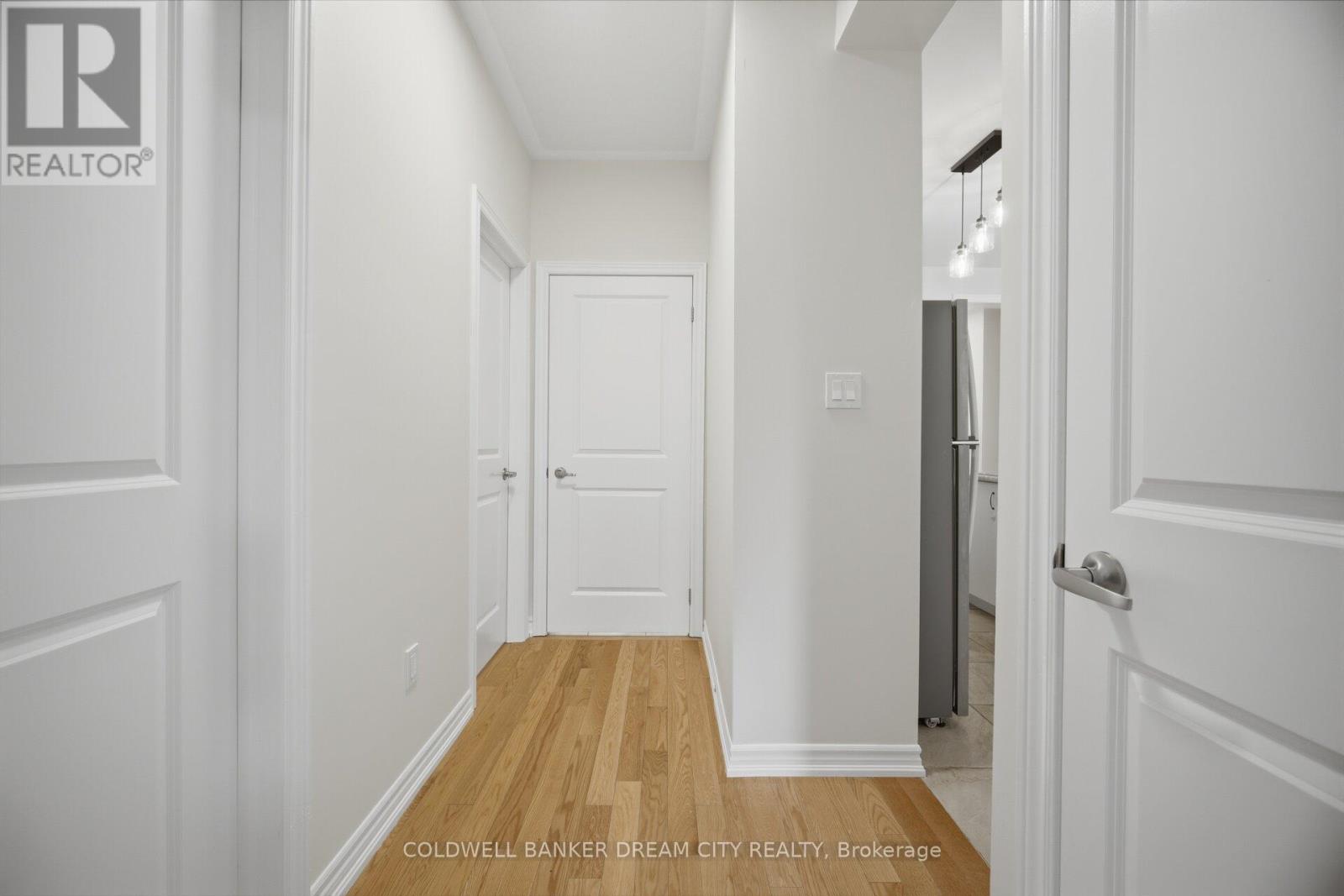 33 Bannister Road, Barrie, Ontario  L9J 0L5 - Photo 18 - S12964976